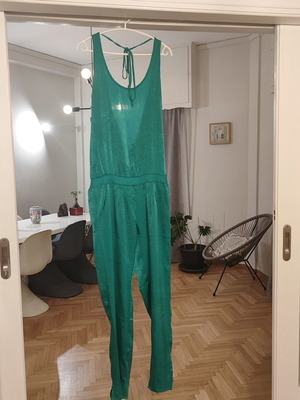 Paranoia satin jumpsuit in unique green, like new, size S