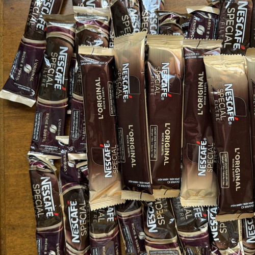 Nescafe instant coffee pack of 60 sachets 15g each new