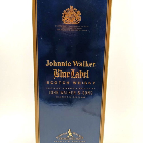 Johnnie Walker Blue Label rare collectible old bottle new, numbered P 02639