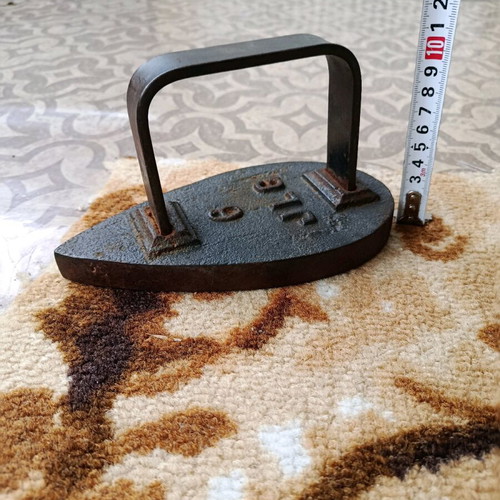 Old cast iron iron used