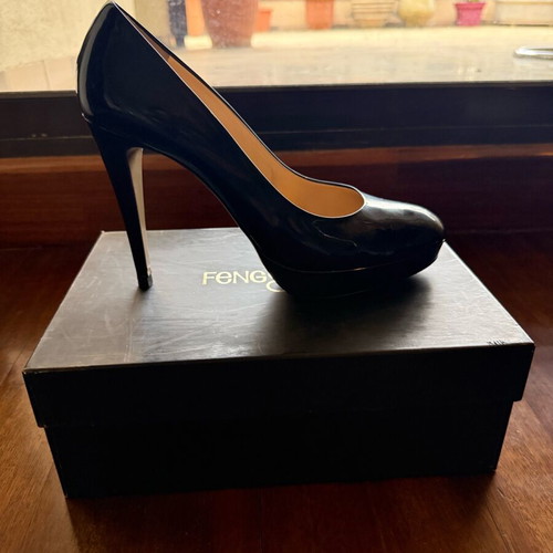 Feng Shoe black pumps size 41, 12 cm heel, like new