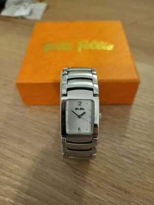 Folli Follie women's watch gray silver like new, worn few times