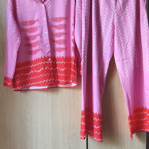 Sardines set, pink and multicolored