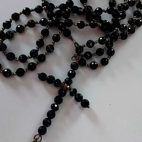 Rosary with black glossy beads like new