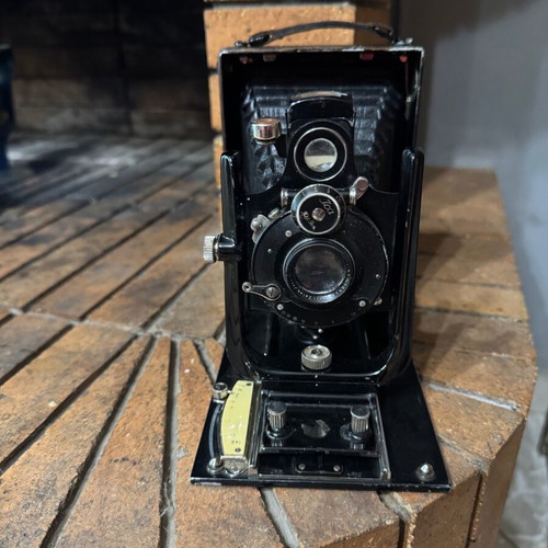 ICA Akt Ges JCAR 180 camera like new with box