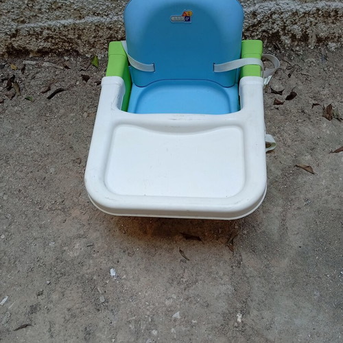 Children's seats