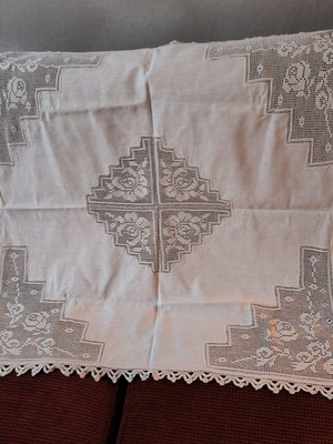 Handmade square tablecloth 1x1