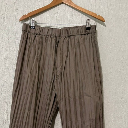 COS men's pants like new, size M, taupe color, elastic waist