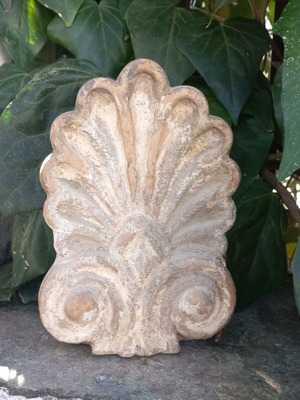 Old akrokeramo used with Parthenon design