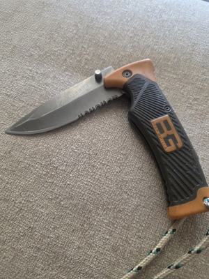 Gerber knife used, fully functional