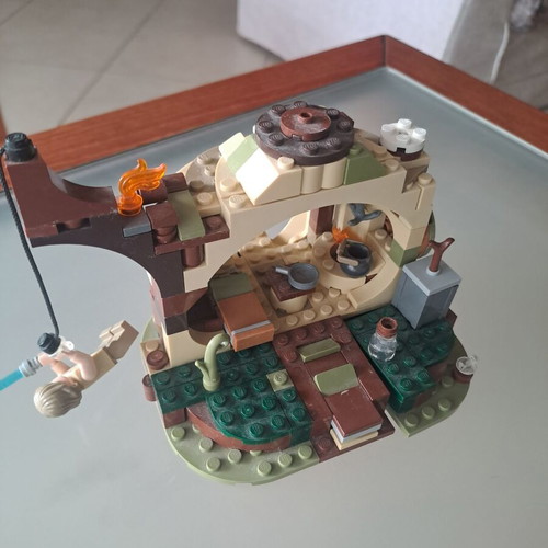 Star Wars Yoda's Hut used with Luke figure