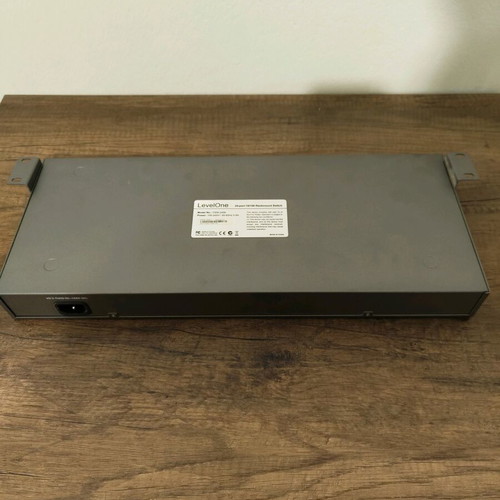 LevelOne 24-port 10/100 Rackmount Switch used