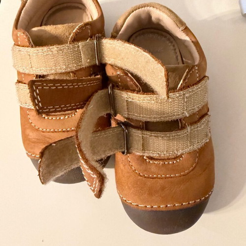 Geox baby shoes like new, size 22