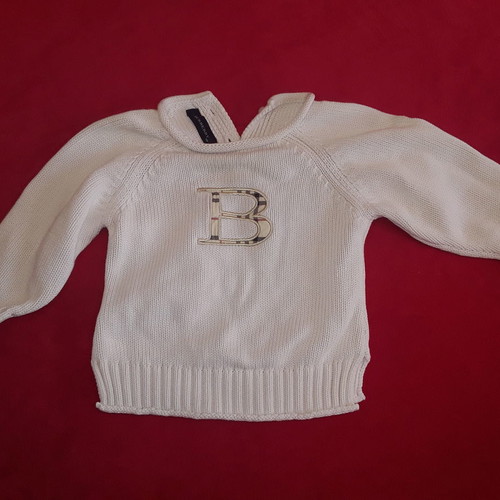 Burberry Sweater (12 months)