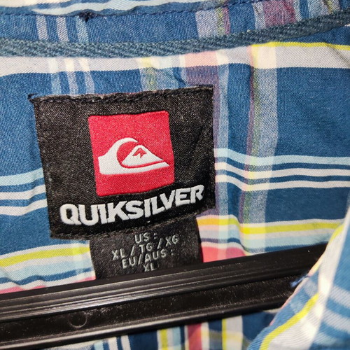 Quiksilver short sleeve shirt XL used