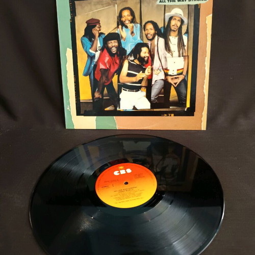 Third World All The Way Strong vinyl used, rock