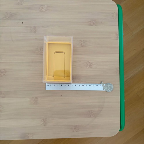 Set of 4 Transparent Plastic Storage Boxes like new, acrylic