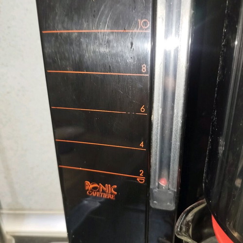 Coffee maker used for 10 cups