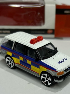 Realtoy 2008 Tesco Mini series Ford Explorer Police new