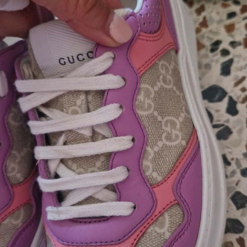 Gucci sneakers beige with lilac and pink details