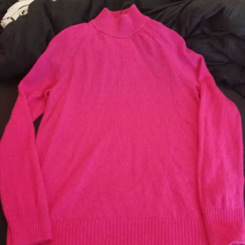 Cashmere sweater pink fuchsia size M like new
