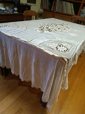 Handmade antique tablecloth like new