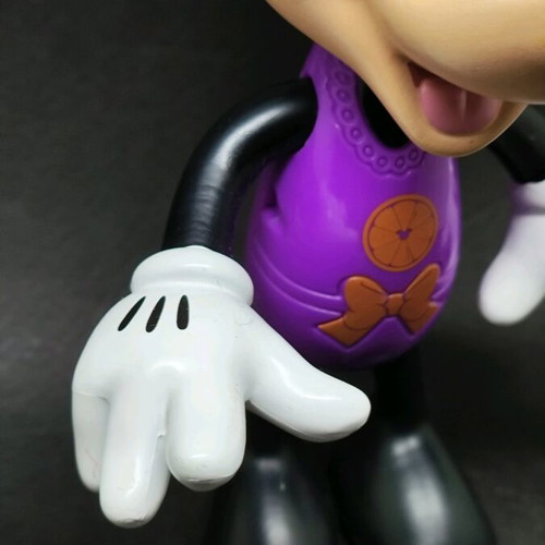 Minnie Mouse Disney figure used 2011 hard plastic