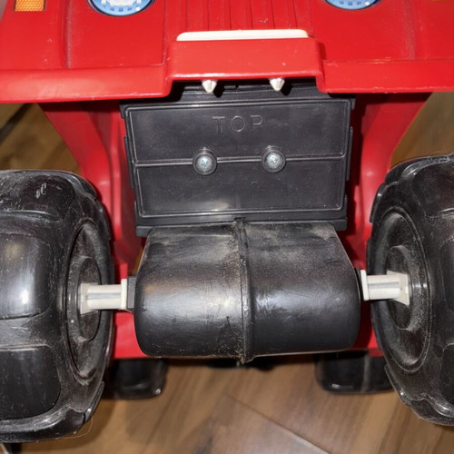 Vintage Jeep Fisher-Price Power Wheels ride-on toy 1999
