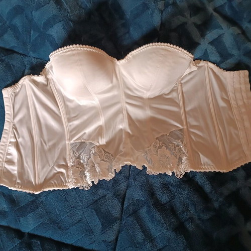 White corset like new, one size