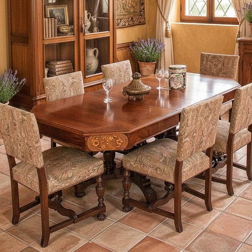 Neoclassical/Renaissance Style Dining Table in Walnut Wood with Marquetry like new, set of 6 chairs
