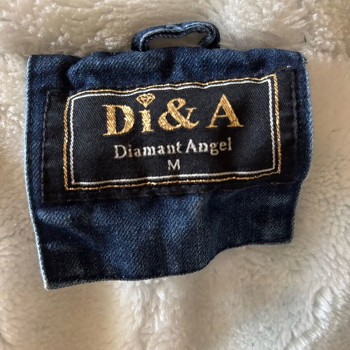 Di&A denim coat size M like new with inner fur and hood