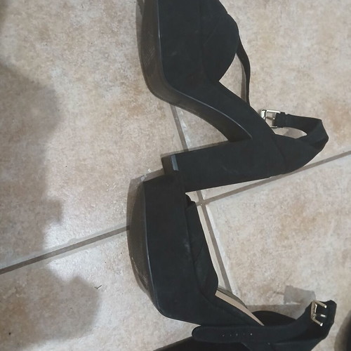 Bershka women's black high-heeled sandals size 40
