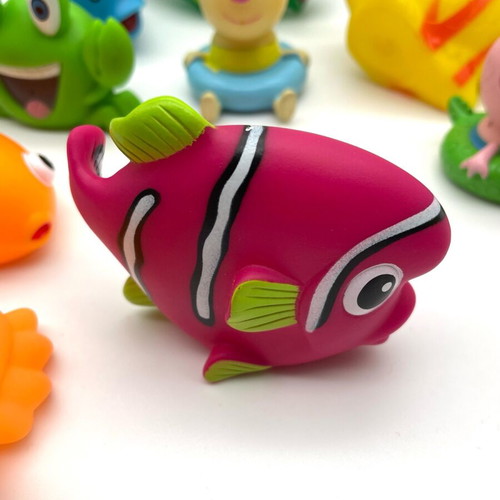 Small floating animals used, set of 10, soft plastic
