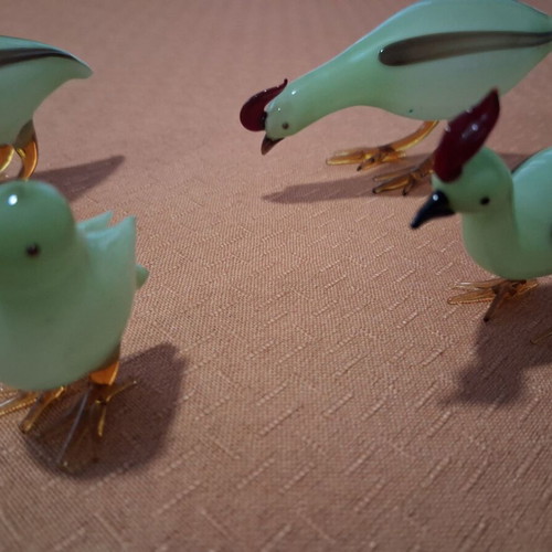 Mourano style bird figurines set of 4, like new