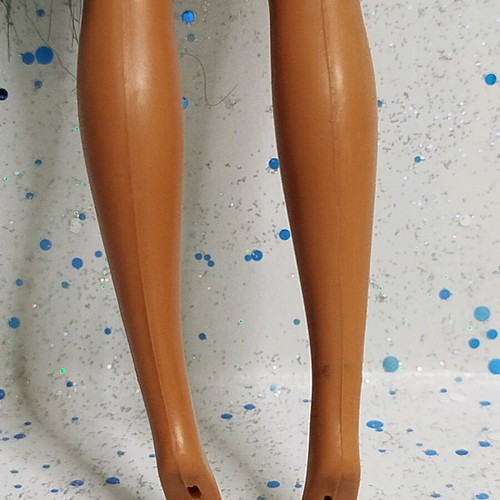 Pocahontas doll by Mattel used with flaws