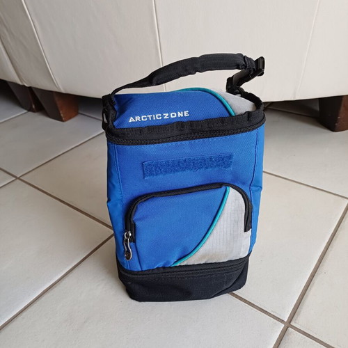 Arctic Zone Kids Insulated Lunch Bag like new with 3 compartments