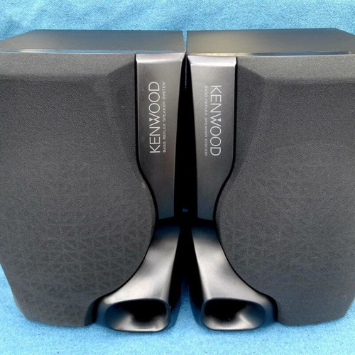 Kenwood LS-N301 floor speakers like new