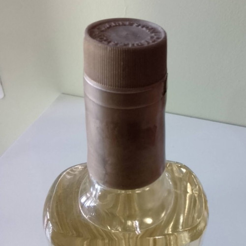 Punch Charleston collectible decor bottle like new