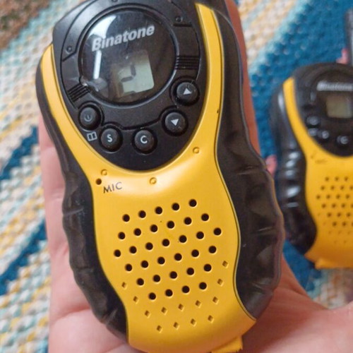 Walkie talkie Binatone latitude100 used with slight wear