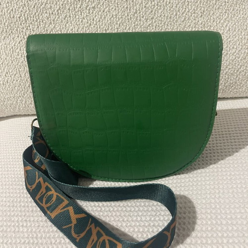 Green crossbody bag