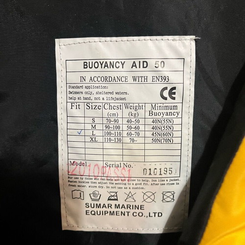 Life jacket large unused in excellent condition