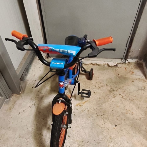 Bicycle like new, blue, men's