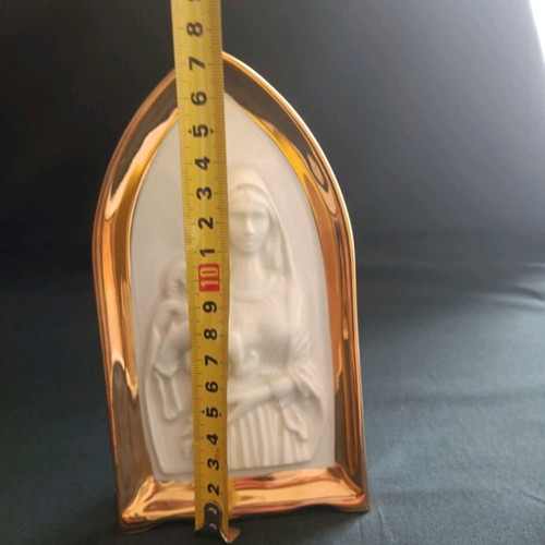 Religious crown-bavaria image of Virgin Mary like new, porcelain