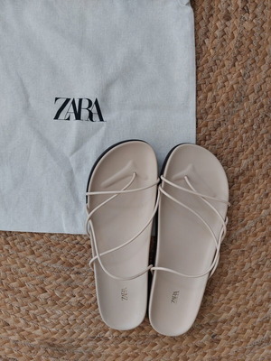 Zara flat sandals with crossed straps, size 39, beige