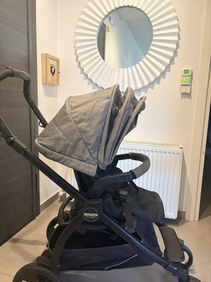 Σετ μεταφοράς μωρού Peg Perego Trilogy με καρότσι, καλαθούνα και κάθισμα αυτοκινήτου
