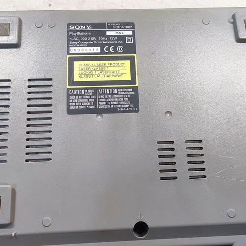 PlayStation 1 scph-1002 like new fully functional