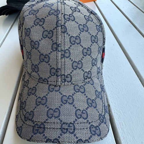 Gucci hat khaki with blue