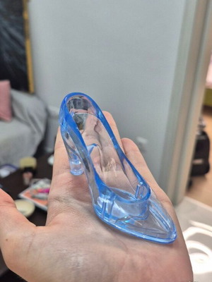 Cinderella's shoe figure