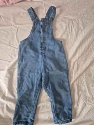 Denim overalls 9-12 months like new, comfortable and soft