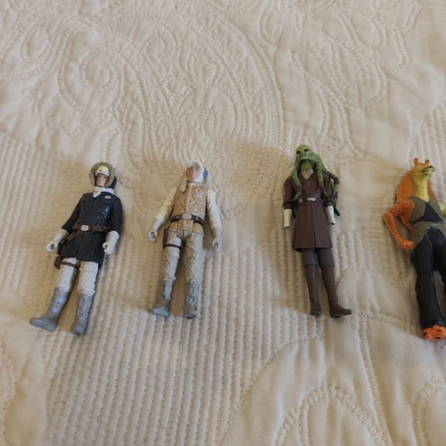 Star Wars figures lot
